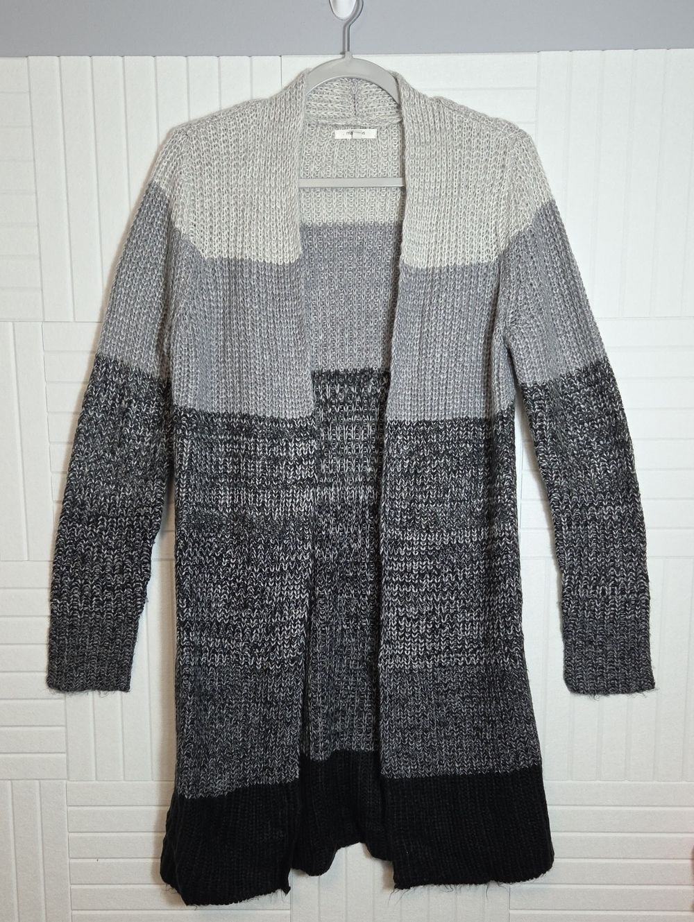Maurices Gray And Black Long Open Front Cardigan Size M